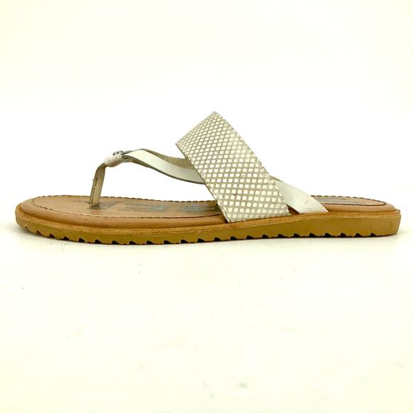 Sorel Womens White Leather Thong Flat Sandal (US size 5) - Picture 1 of 6